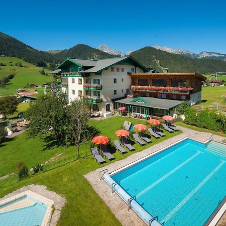 Wohlfuehlresort Und Feriengut Martinerhof Sankt Martin am Tennengebirge Exteriör bild