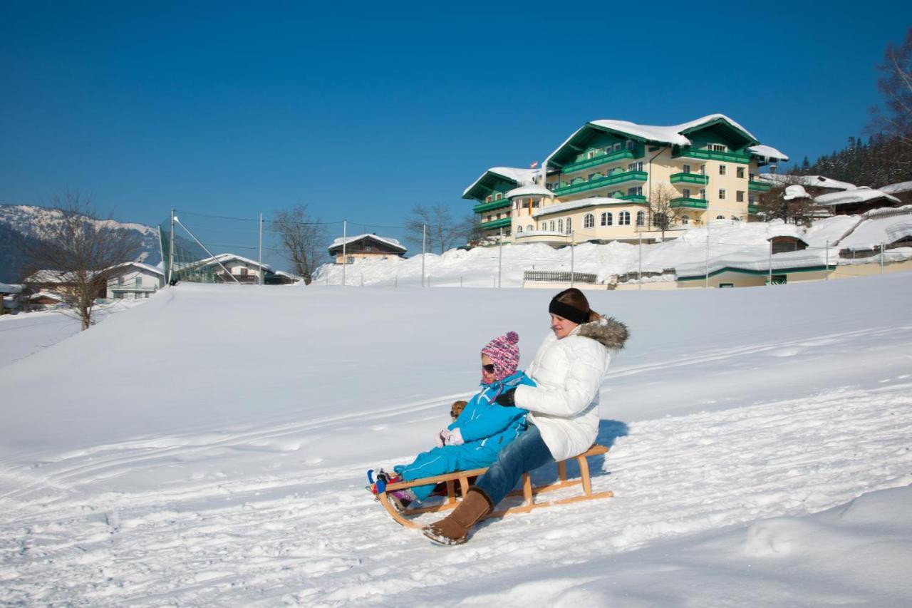 Wohlfuehlresort Und Feriengut Martinerhof Sankt Martin am Tennengebirge Exteriör bild